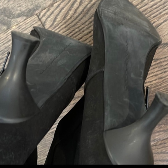 Booties (#331) - Picture 5 of 9